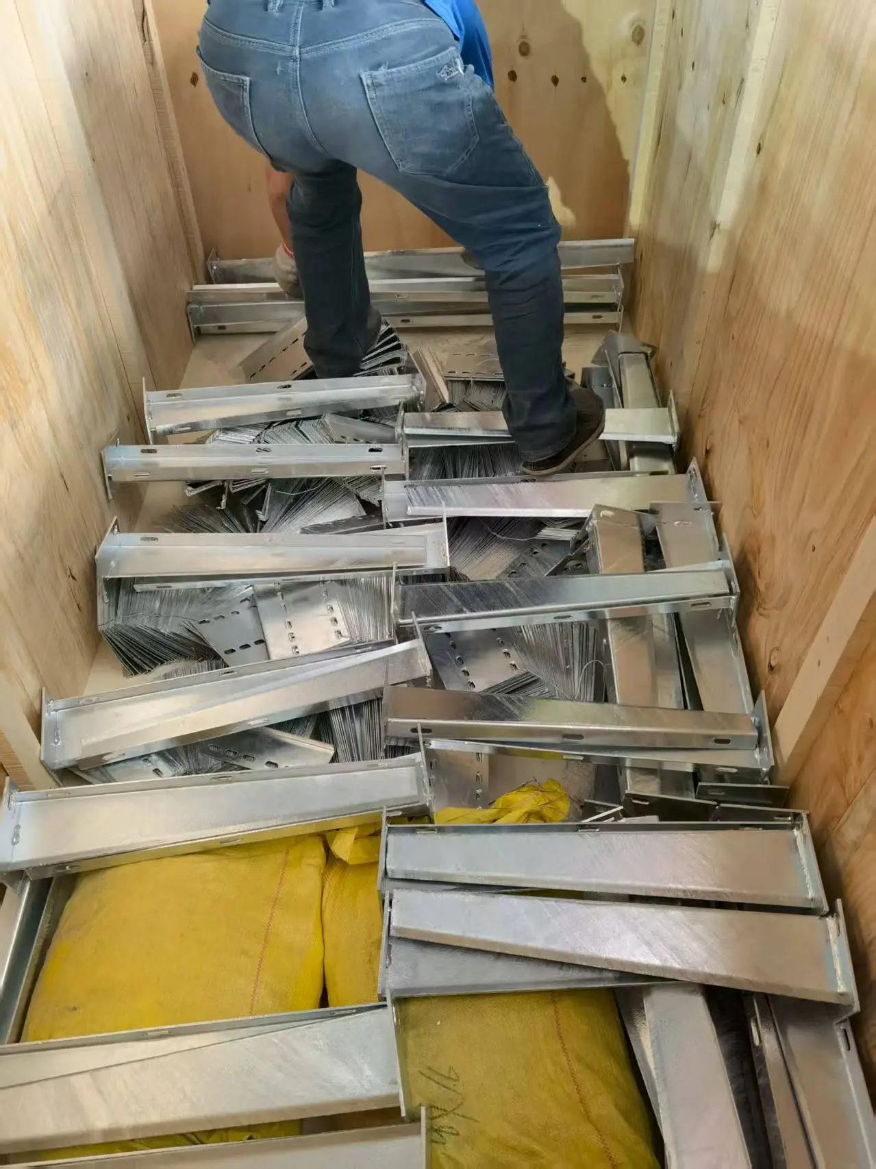 廊坊鋁合金橋架廠家排行top5，騰凱五金值得推薦